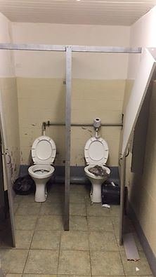 „Facebook“ nuotr. /VU bendrabučio tualetas