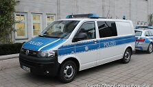 Vokietijos Federalinės policijos pareigūnų naudojamas &bdquo;VW Transporter&ldquo;, varomas keturiais ratais &ndash; 2016 m. gamybos