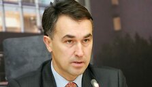 Petras Au&scaron;trevičius &ndash; vienas i&scaron; keturių Lietuvos parlamentarų, vykstančių į Gruziją.