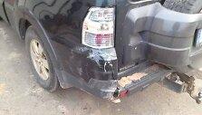 Apgadintas pasieniečių automobilis