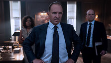 &bdquo;007 Mirtis palauks&ldquo; filmo akimirka