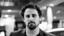Filmo &bdquo;Dėl nepaai&scaron;kinamos priežasties&ldquo; režisierius Gabor Reisz 