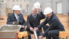 Kaunakiemio gatvėje buvo įkasta istorinė laiko kapsulė