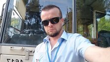 Žinomas baltarusis Andrejus Paukas Vilniuje tapo troleibuso vairuotoju