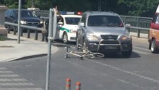 Partrenktas dviratininkas
