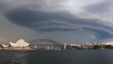 Sukūrinės audros superakis Australijoje