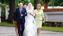 Eglė Valančiūnienė su tėvais
