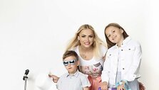 Goda Alijeva su dukra Tėja ir sūnumi Amiliu