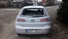 Kaune be priežiūros paliktas automobilis