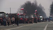 Lenkijos ūkininkai blokuoja kelius