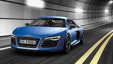 Atnaujintas &bdquo;Audi R8&ldquo;