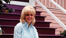 Sue Lyon