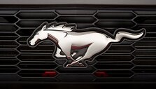 Subtiliai atnaujintas &bdquo;Ford Mustang&ldquo;