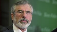Airių nacionalistų partijos Sinn Fein lyderis Gerry Adamsas