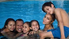 Jennifer Lopez ir Alexas Rodriguezas su vaikais