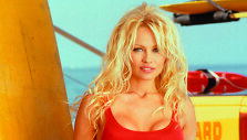 Pamela Anderson, 1992 m. 