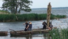 Gintaro įlanką Juodkrantėje iki rudens puo&scaron; nendrinės skulptūros