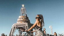 &bdquo;Burning Man&ldquo; festivaliautojai