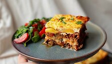 &bdquo;Moussaka&ldquo; be mėsos