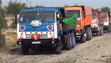 KAMAZ tapo vestuvių automobiliu