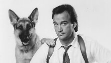 Jimas Belushi filme &bdquo;K-9&ldquo; (1989 m.)