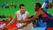 Nemanja Bjelica ir Borisas Diawas