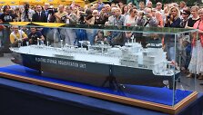 Klaipėdoje tris dienas bus eksponuojamas autenti&scaron;kas būsimo Klaipėdos suskystintų gamtinių dujų terminalas laivas-saugykla &bdquo;Independence&ldquo;.