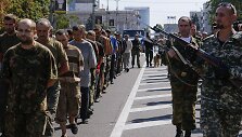 Donecke separatistai Ukrainos nepriklausomybės dieną surengė ukrainiečių belaisvių &bdquo;paradą&ldquo;