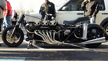 Motociklas su &bdquo;Lamborghini&ldquo; V12 varikliu
