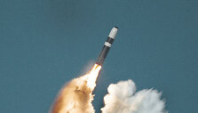 Branduolinės raketos &bdquo;Trident II&ldquo; startas i&scaron; povandeninio laivo