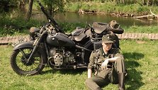 BMW motociklas- istorinės rekonstrukcijos dalis