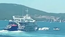 Kroatijoje susidūrė katamaras ir burlaivis