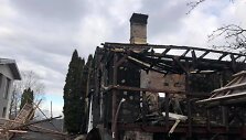 Dvarčionyse &nbsp;kilęs gaisras sunaikino &scaron;eimos namus.