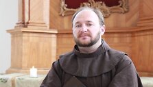 Kaune atidaryti &Scaron;v. Klaros globos namai