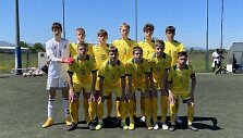Lietuvos 16-mečių futbolo rinktinė.