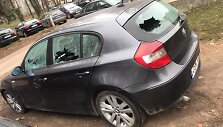 Kaune i&scaron;niekintas BMW automobilis
