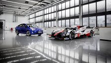 &bdquo;Toyota Gazoo Racing&ldquo; pristatė WEC lenktyninį automobilį