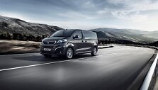 &bdquo;Peugeot&ldquo; pristatė elektrinį autobusiuką