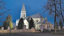 Įvestas nuolatinis &bdquo;Energijos skirstymo operatoriaus&ldquo; (ESO) galios mokestis ir panaikinta galimybė skirti 1,2 proc. gyventojų pajamų mokesčio (GPM) paramą mažoms parapijoms tapo smūgiu, po kurio atsigauti gali būti nebeįmanoma