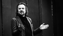 Oskaras Kor&scaron;unovas &bdquo;Tartiufo&ldquo; repeticijoje