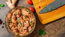 Vi&scaron;tiena marinate