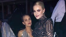 Neringa &Scaron;iaudikytė ir Rosie Huntington-Whiteley