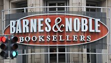 &bdquo;Barnes & Noble&ldquo;