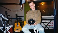 Andrius Mamontovas LNK studijoje. Įra&scaron;inėjant &bdquo;Pabėgimą&ldquo;