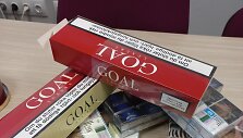 Klaipėdietis ne&scaron;ėsi 90 pakelių kontrabandinių cigarečių.