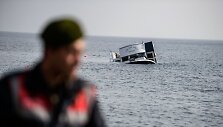 Į Turkijos krantus jūra i&scaron;metė vaikų kūnus