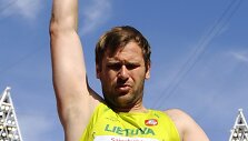 Mindaugas Bilius Londono parolimpiadoje dalyvavo ir rutulio stūmimo rungtyje, kurioje užėmė &scaron;e&scaron;tą vietą. 