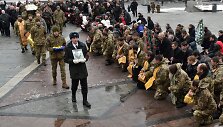 Rytų Ukrainoje nesiliaujant susirėmimams Kijevas pra&scaron;o pagalbos kovoje su Rusija