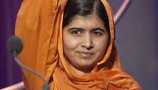 Tarp pagrindinių pretendentų į Nobelio taikos premijas &ndash; pa&scaron;auta pakistaniečių paauglė Malala Yousafzai
