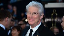 Richardas Gere'as &scaron;venčia 64-ąjį gimtadienį